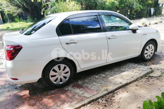 Toyota Axio