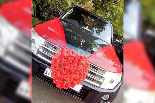 Mistubishi Montero Wedding Cars in Kelaniya