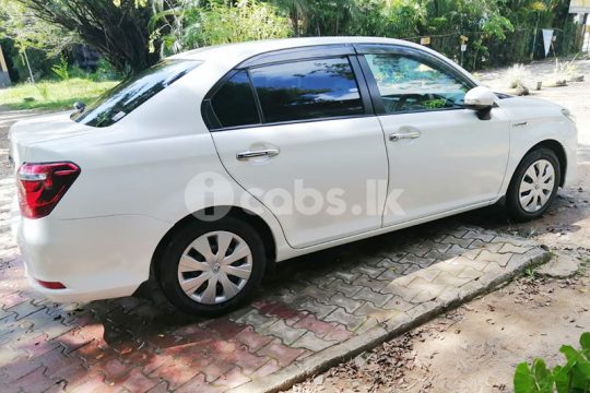 Toyota Axio Car for Hire in Panadura